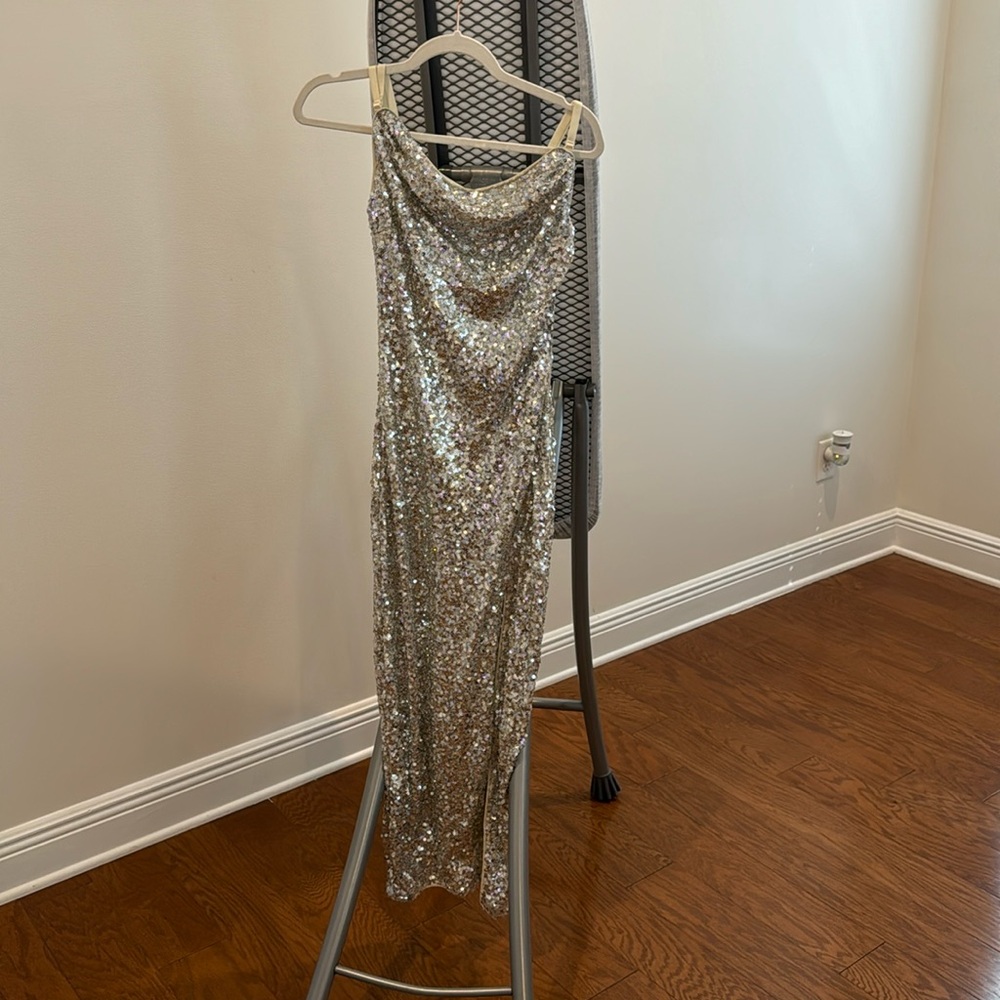 Haute Monde silver sparking midi dress with slit NWT size small